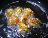 A picture of step 2 of Veg Manchurian.