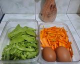 Foto langkah ke 1 dari resep Tumis buncis kapri wortel telur.