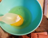 Foto langkah ke 1 dari resep Luncheon Ayam Telur.