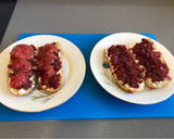 Foto del paso 4 de la receta: Tosta de cecina y queso de cabra