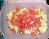 Foto del paso 1 de la receta: Ensalada de tomate con lechuga