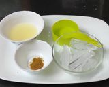 A picture of step 1 of Mint Masala soda.