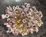 Foto langkah ke 1 dari resep Sambal cumi petai.