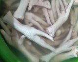 Hình bước làm 3 của món Chân gà ngâm sả tắc
