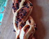 Foto del paso 4 de la receta: Rosca rellena de membrillo y pasas de uva🧉