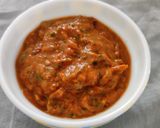A picture of step 3 of Aachaari mango chutney.