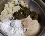 A picture of step 3 of Lilva beans Hara bhara kabab.