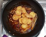 Foto langkah ke 2 dari resep Tofu Masak Jamur Enoki.
