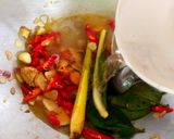 Foto langkah ke 3 dari resep Sup/Pindang Patin.