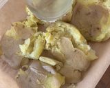 A picture of step 2 of ☆Smashed Potato Salad - Salade de Pommes de Terre Écrasées, Airfryer Style☆.