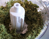 Foto del paso 3 de la receta: Pasta con pesto alla trapanese (con almendras y tomates)