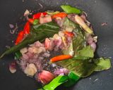 Foto langkah ke 2 dari resep Garang asem ayam.