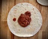 Foto del paso 3 de la receta: Chimichangas con guacamole casero