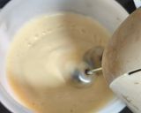 Foto del paso 1 de la receta: Bizcochuelo con frutas deshidratadas sin manteca