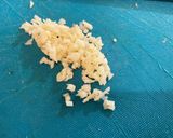 A picture of step 2 of Simplest spaghetti aglio e olio.