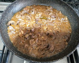 Foto del paso 5 de la receta: Riñones de cerdo al ajillo