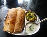 A picture of step 3 of Masala Dosa batata bhaji chutney.