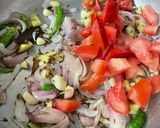 A picture of step 6 of Masala puri.