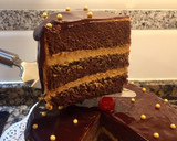 Foto del paso 21 de la receta: Tarta de chocolate rellena de crema de queso con dulce de leche