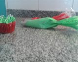 Foto del paso 7 de la receta: Súper cupcakes y budín navideños