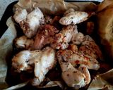 A picture of step 3 of My Hot Chilli Peppered Chicken Wings 😀.
