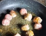 Hình bước làm 1 của món Thịt viên trứng cút nấm hương kho tương & dầu hào & nước mắm