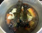รูปขั้นตอนการทำที่ 2 ของ กุ้งก้ามแดงลุยสวน