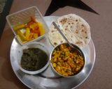 A picture of step 3 of Fry Gobhi.