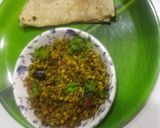 A picture of step 6 of Sprouted moong sabji with Roti.