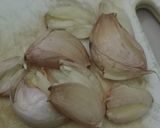 Foto langkah ke 1 dari resep Ayam Goreng Bawang Putih.