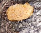 Foto del paso 4 de la receta: Patatas hervidas rellenas de quinoa!!