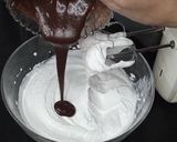 A picture of step 9 of New Year chocolate Cake 2023.