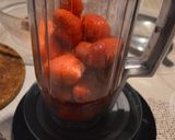 Une image de l'étape 1 de Soupe de fraise.
