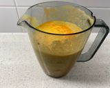 A picture of step 3 of Daily detox juice.