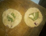 A picture of step 4 of Sesame Cheese balls.