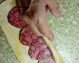 Foto del paso 4 de la receta: Bocaditos arrollados de salame especiado