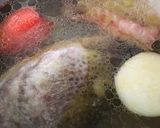 Foto del paso 2 de la receta Gazpacho de bacalao y gamba rallada