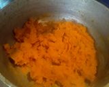 Foto del paso 2 de la receta: Arepa de zapallo / ahuyama rellena... 🎃🍘🍘🎃