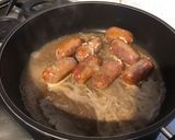 Une image de l'étape 5 de Minis chorizos aux haricots blancs, tomates séchées et courgettes jaunes.