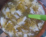 Foto langkah ke 4 dari resep Es Kelapa Jeruk.