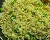 A picture of step 3 of Instant Egg fried rice.