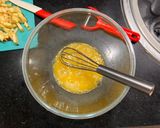Foto del paso 2 de la receta: Muffins de Manzana 🍏(saludables)