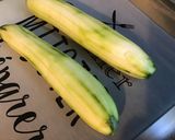 Une image de l'étape 1 de Salade aux trois tomates, concombres et persil.