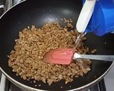 A picture of step 4 of Tandoori Mince Roll.