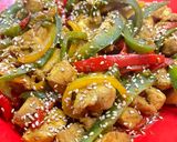 Foto del paso 3 de la receta: Pollo satay con pimientos en Turbo Cecofry 4D