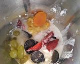 A picture of step 1 of Mix fruit smoothie.