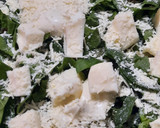 Foto del paso 4 de la receta: Acelgas cremosas al horno con papines al vapor