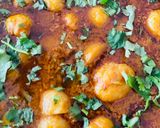 A picture of step 6 of Dum aloo (baby potato curry).