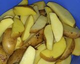 عکس مرحله 2 از دستور سیب زمینی تنوری