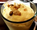 A picture of step 3 of My Mango flavoured Greek Yogurt. 😚.